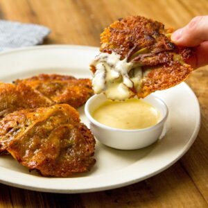 雪国まいたけ極と炒り大豆のチーズ焼き