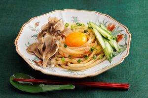 汁なし！たっぷりまいたけの冷やし麻辣うどん