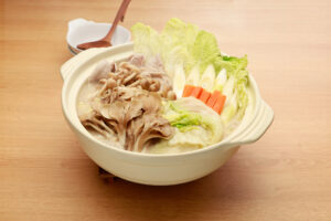 まいたけと白菜の白湯鍋
